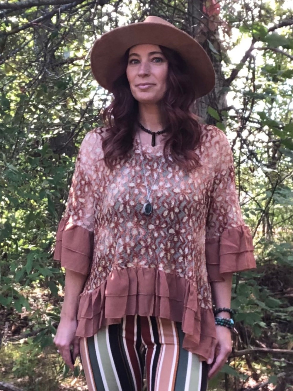 Beautiful Mauve Floral Print Flowing Top - Size Small